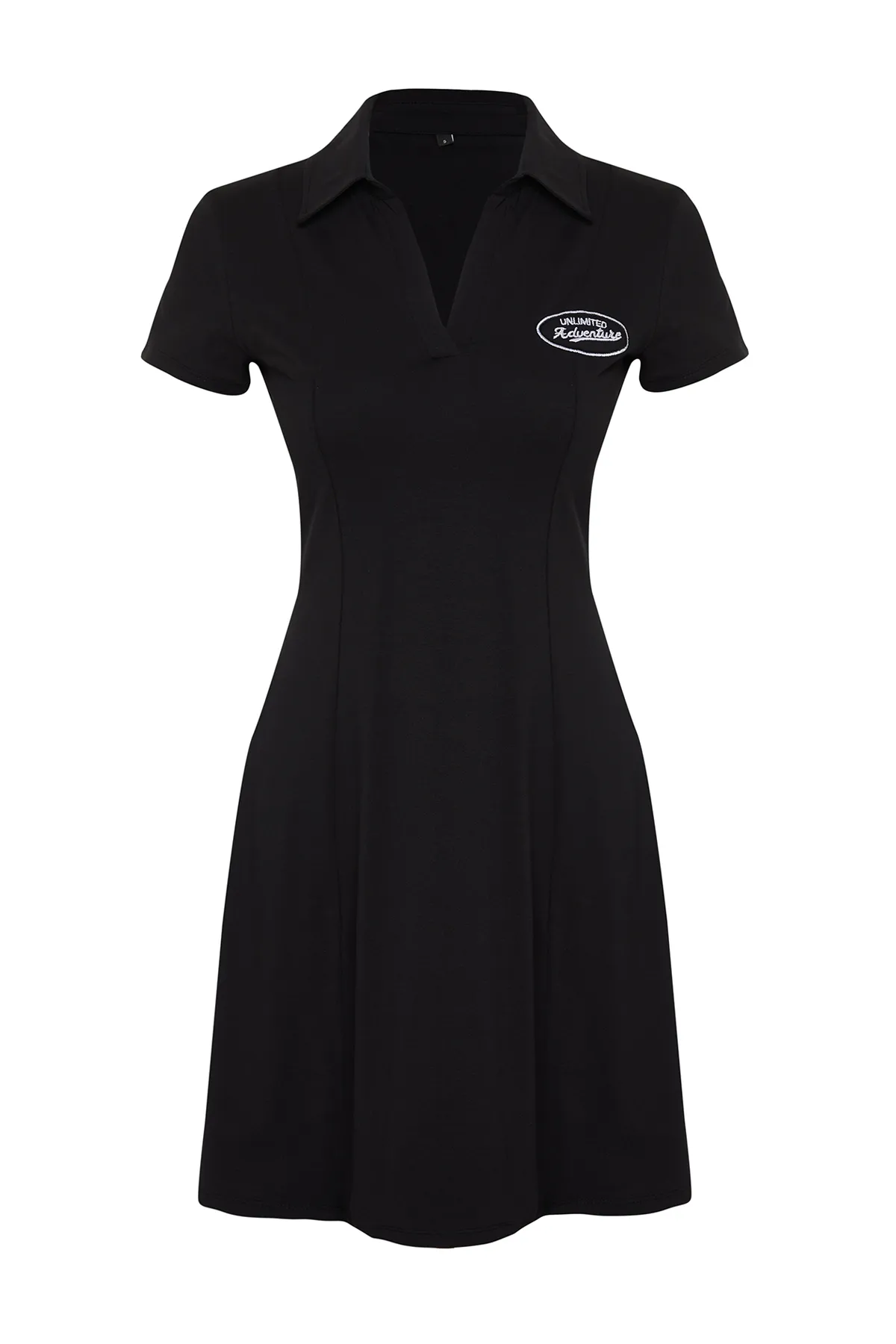 Trendyol Collection  Schwarzes Skater/Gürtelöffnung Stickerei Baumwolle Flexible Strick Mini Kleid TWOSS24EL00819