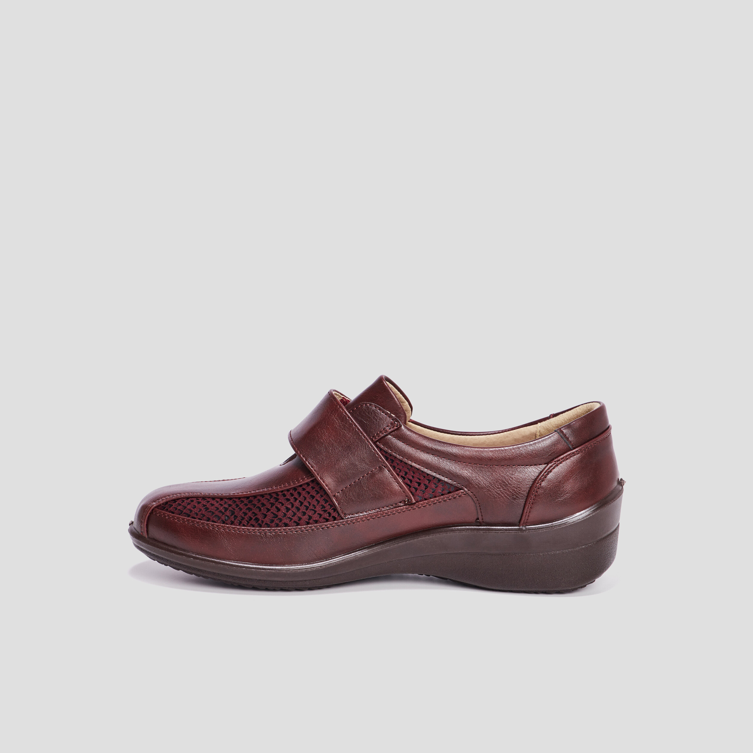 Loafers compensés en cuir bordeaux femme | La Halle