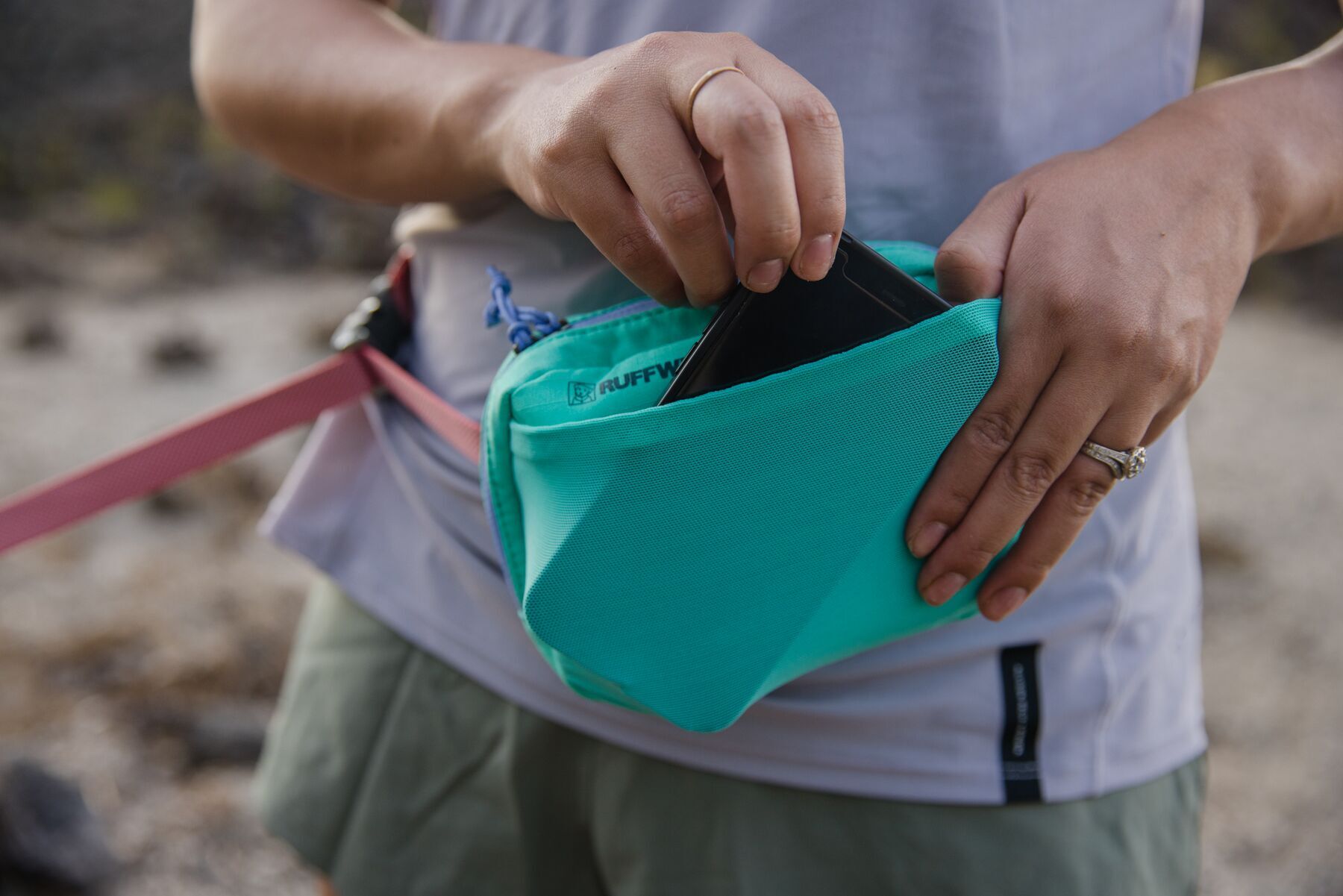 Ruffwear Hundekotbeutel Ruffwear Stash Bag Plus™ Hüfttasche