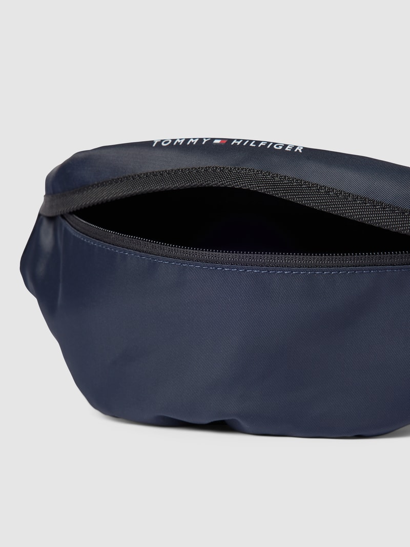 Bauchtasche mit Label-Details Modell 'SKYLINE' in marineblau