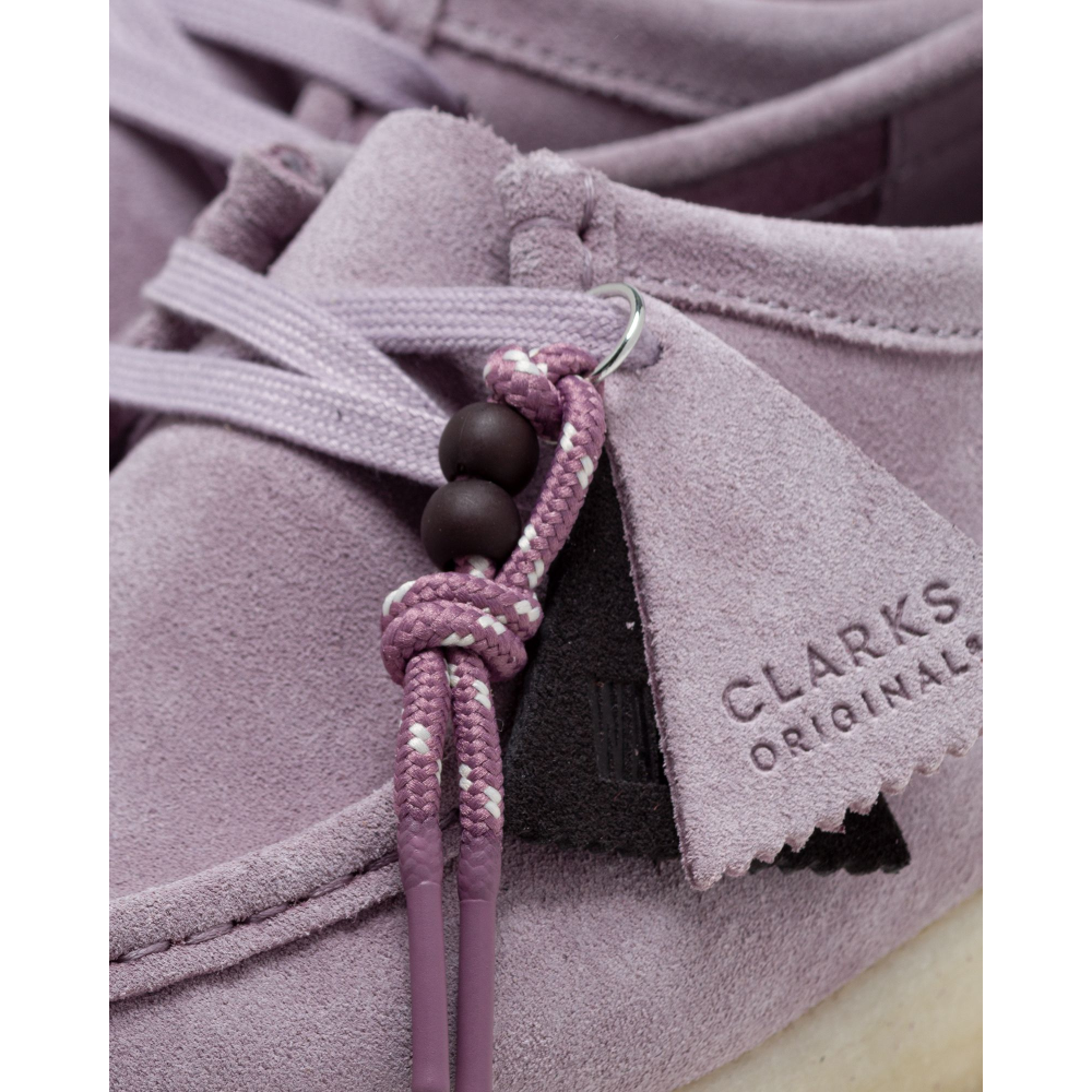 Clarks WMNS Wallabee 261732444 / lila