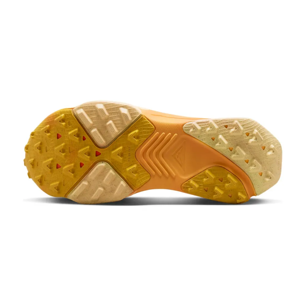Nike ZoomX Zegama Trail DH0625-701 / orange