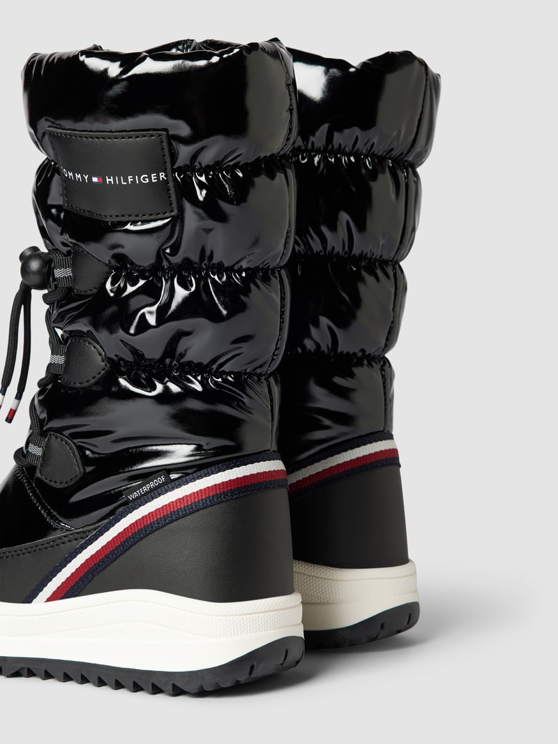 Boots mit Zugverschluss in schwarz