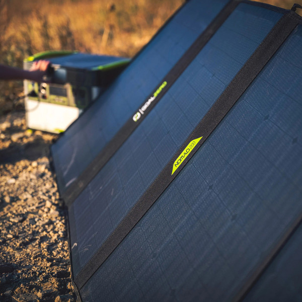 NOMAD 200 - Solarladegerät
