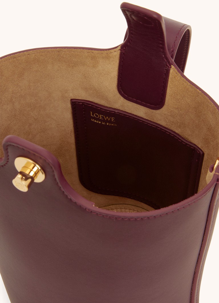 LOEWE Pebble Bucket Mini -olkalaukku vasikannahkaa