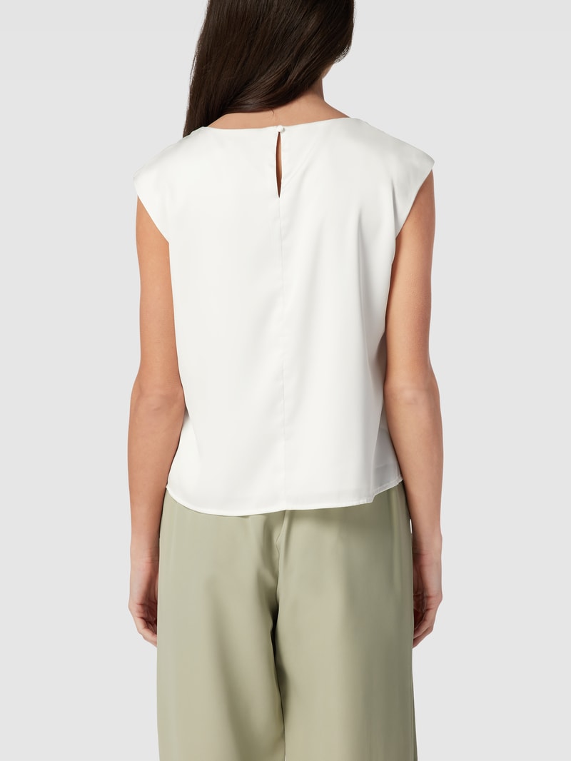 Bluse mit gelegten Falten in ecru