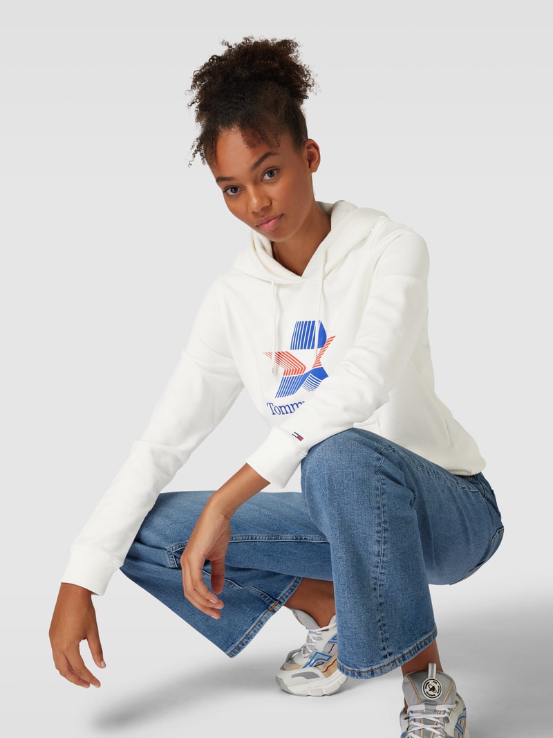 Hoodie mit Motiv-Print Modell 'STAR' in offwhite