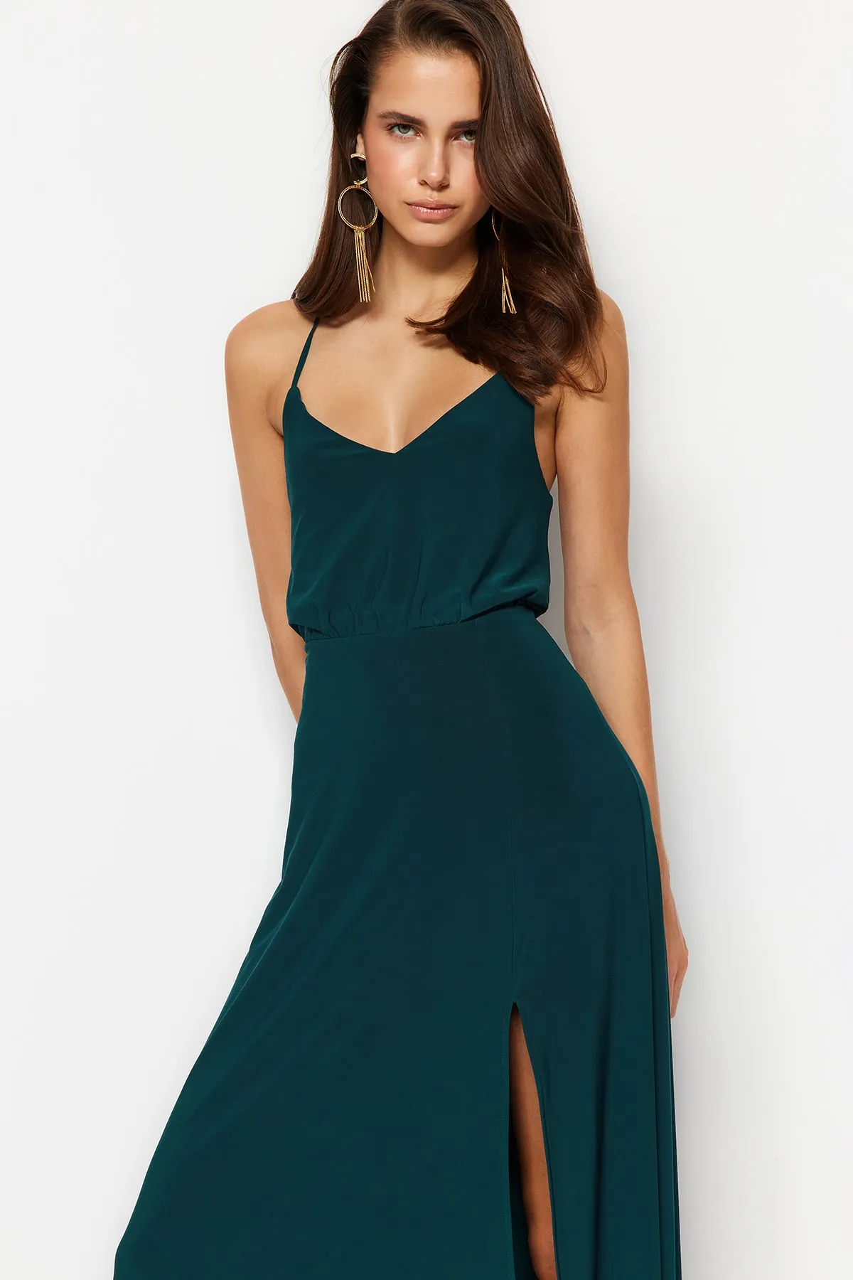 Trendyol Collection  Smaragdgrünes, gefüttertes, langes Abendkleid aus Strick TPRSS23AE00144