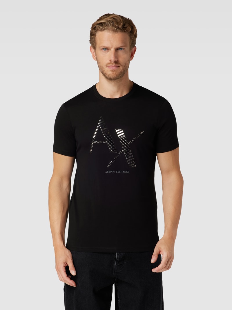 T-Shirt mit Label-Print und Rundhalsausschnitt in schwarz