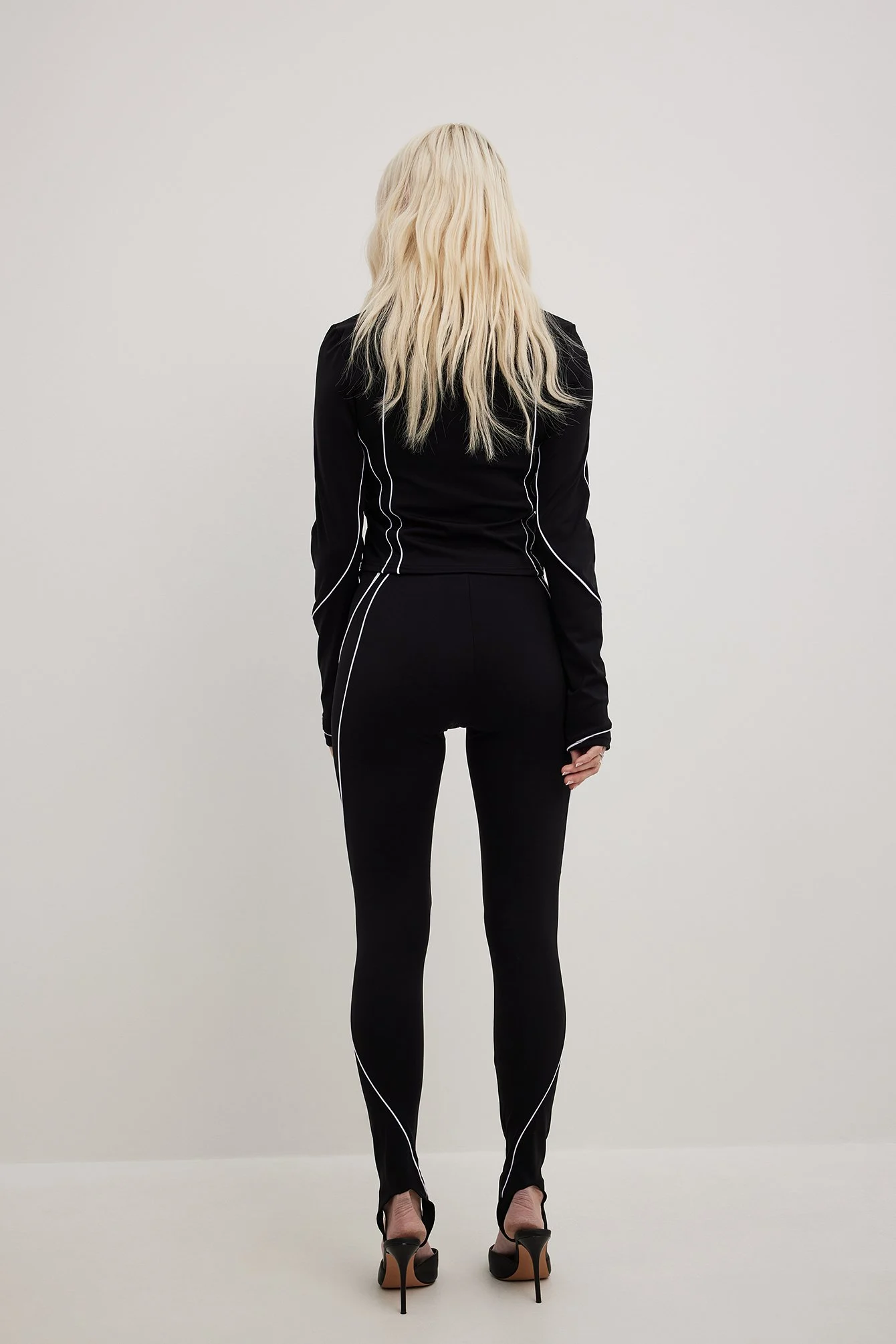 Sport-Leggings mit Nahtdetail