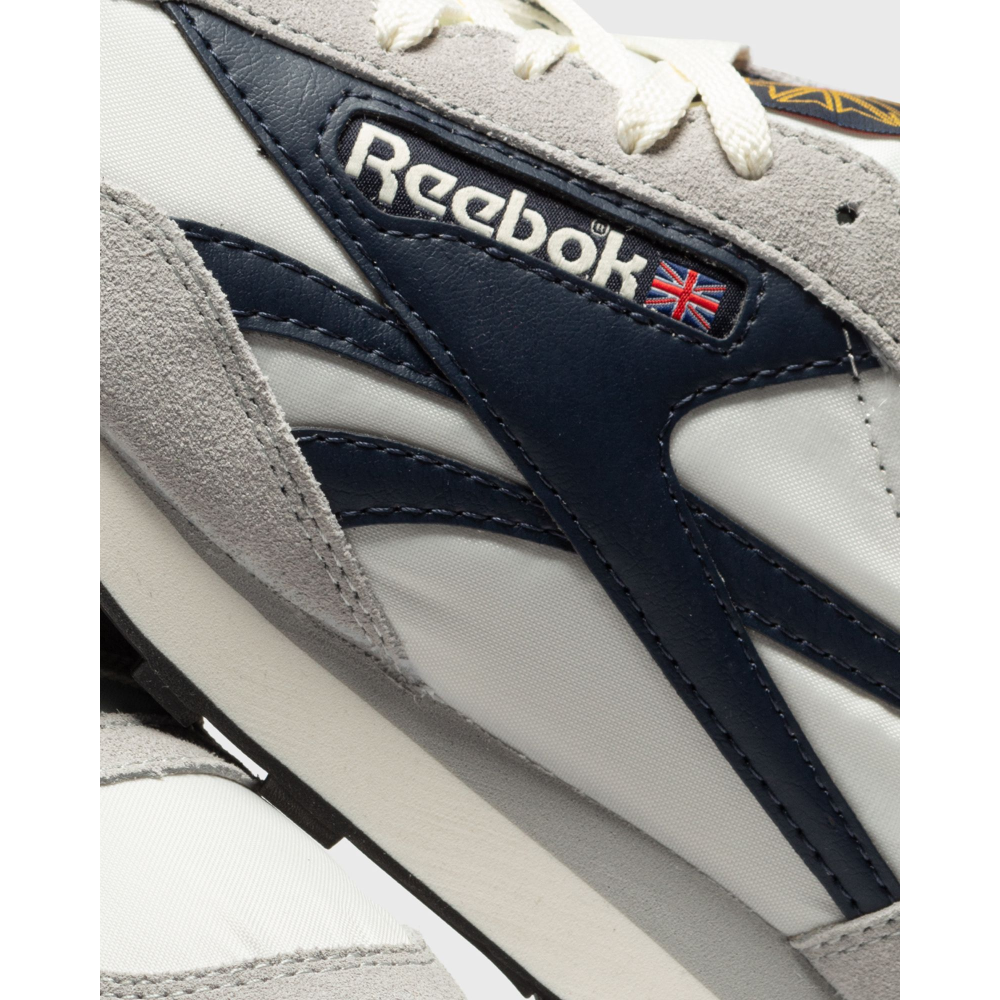 Reebok Aztec II H04983 / grau