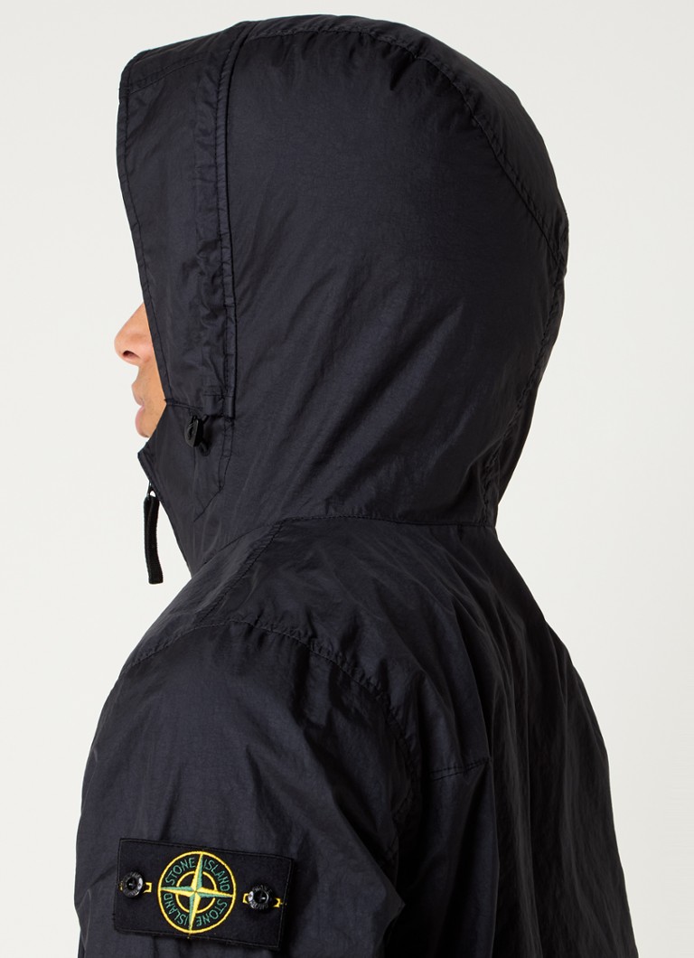 Αντιανεμικό Stone Island 41123 με λογότυπο και τσέπες με καπάκι