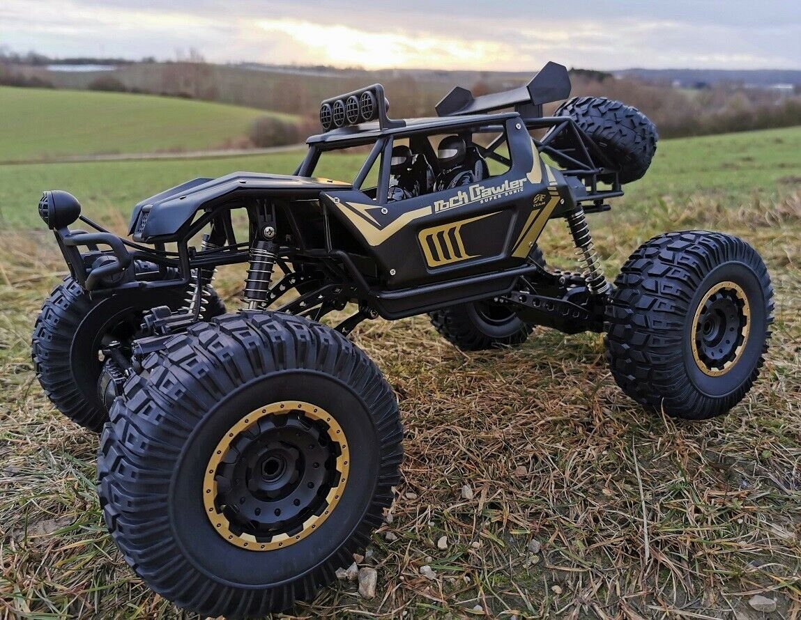BruKa RC-Auto Robuster Geländewagen PANTHER XXL mit LED-Scheinwerfern, Ferngesteuertes Auto mit 4x4 Allradantrieb, 50cm