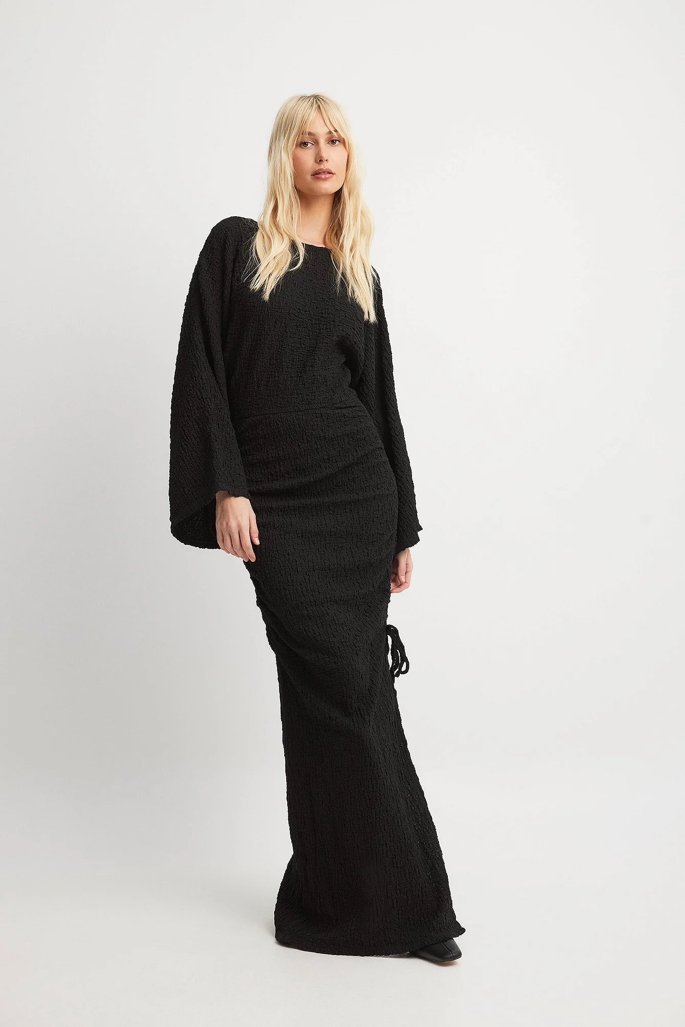 Strukturiertes Maxikleid mit Kordelzug