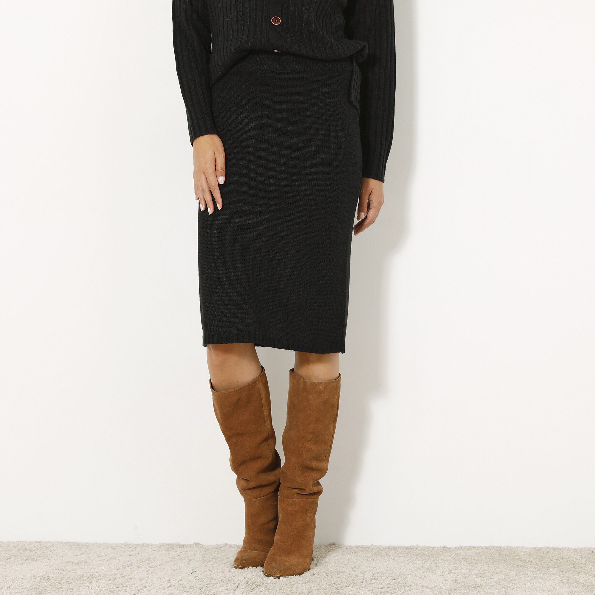 Jupe droite en tricot unie