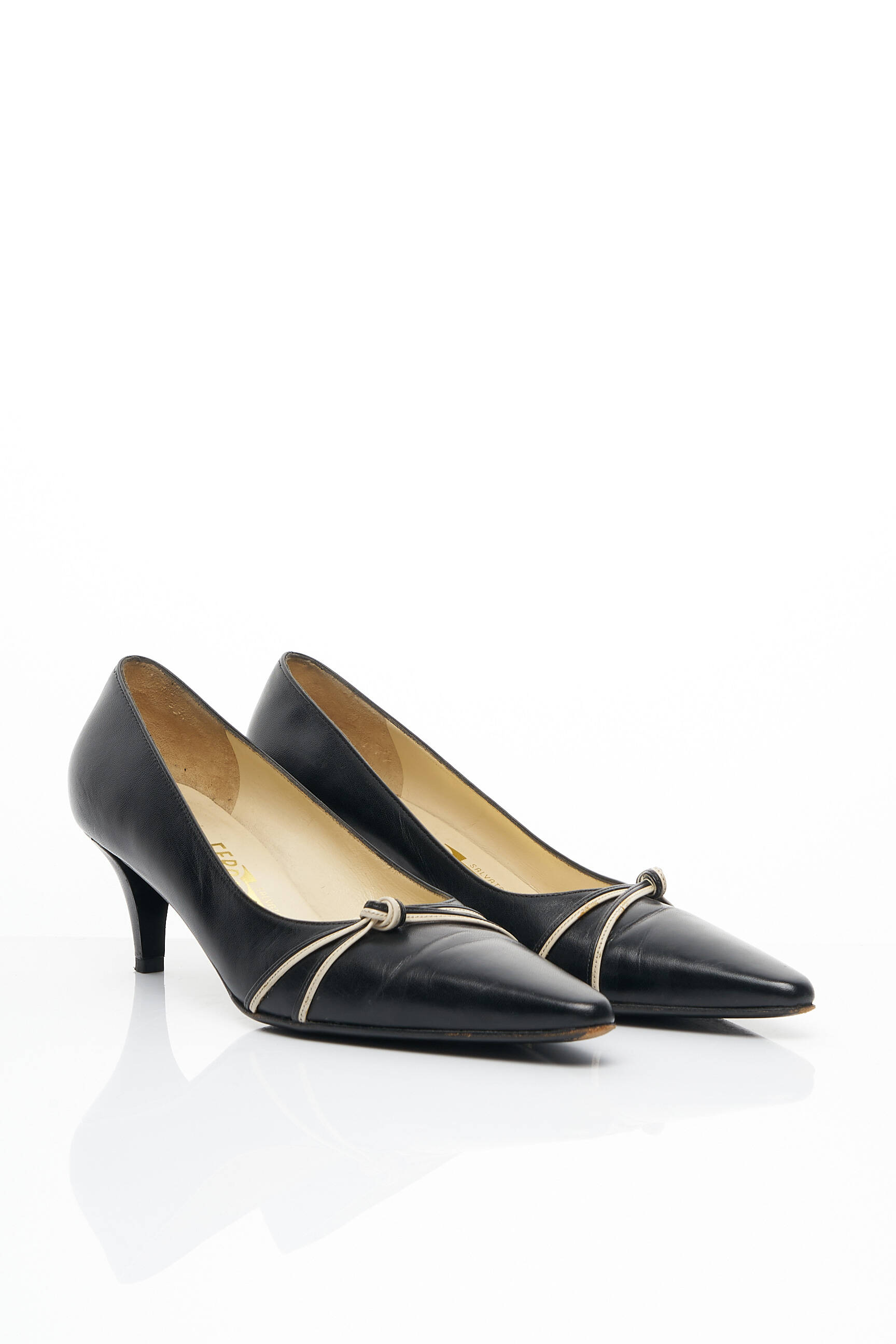 Salvatore Ferragamo Escarpins Femme couleur noir