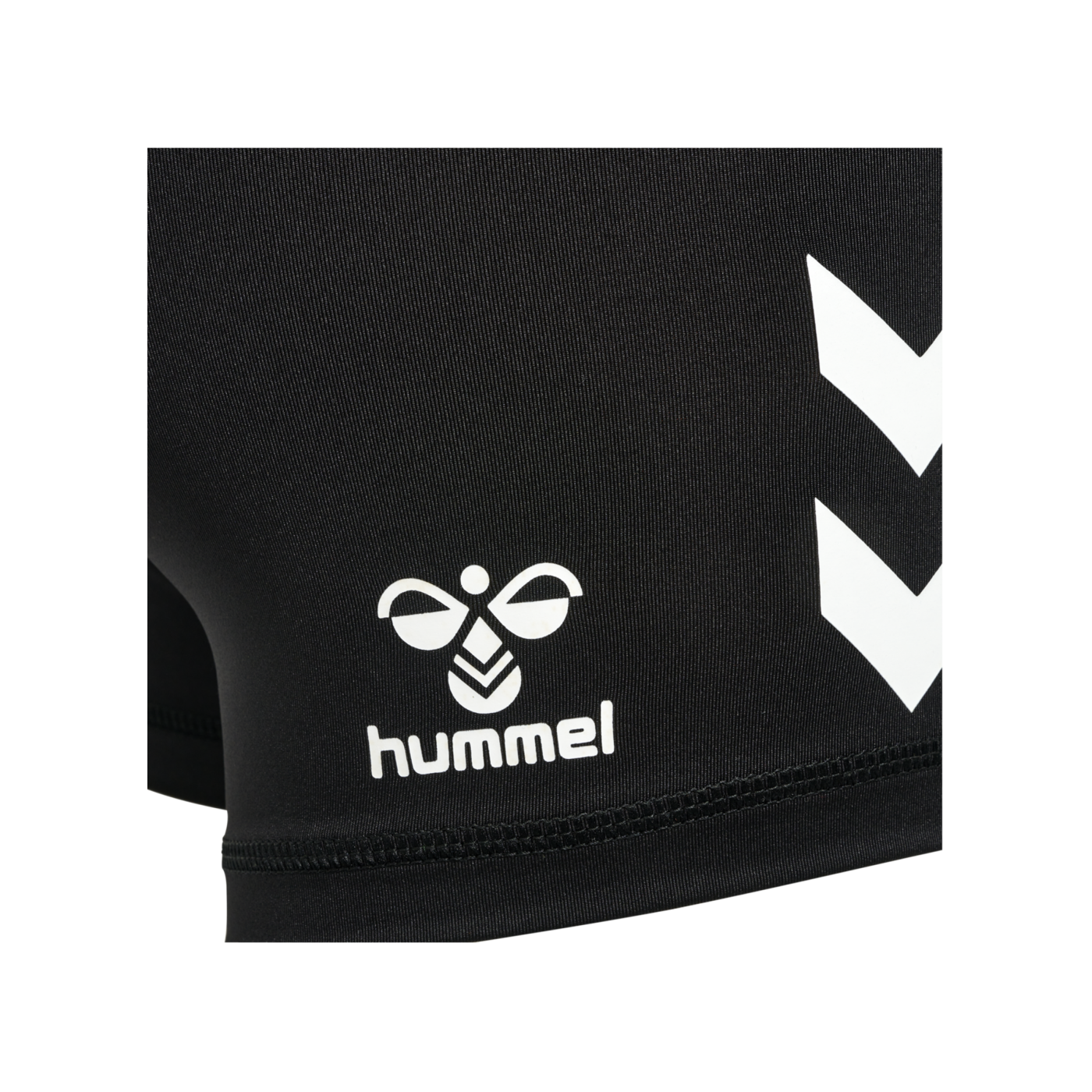 Hummel hmlCORE XK Hipster Short Kids Schwarz F2001
