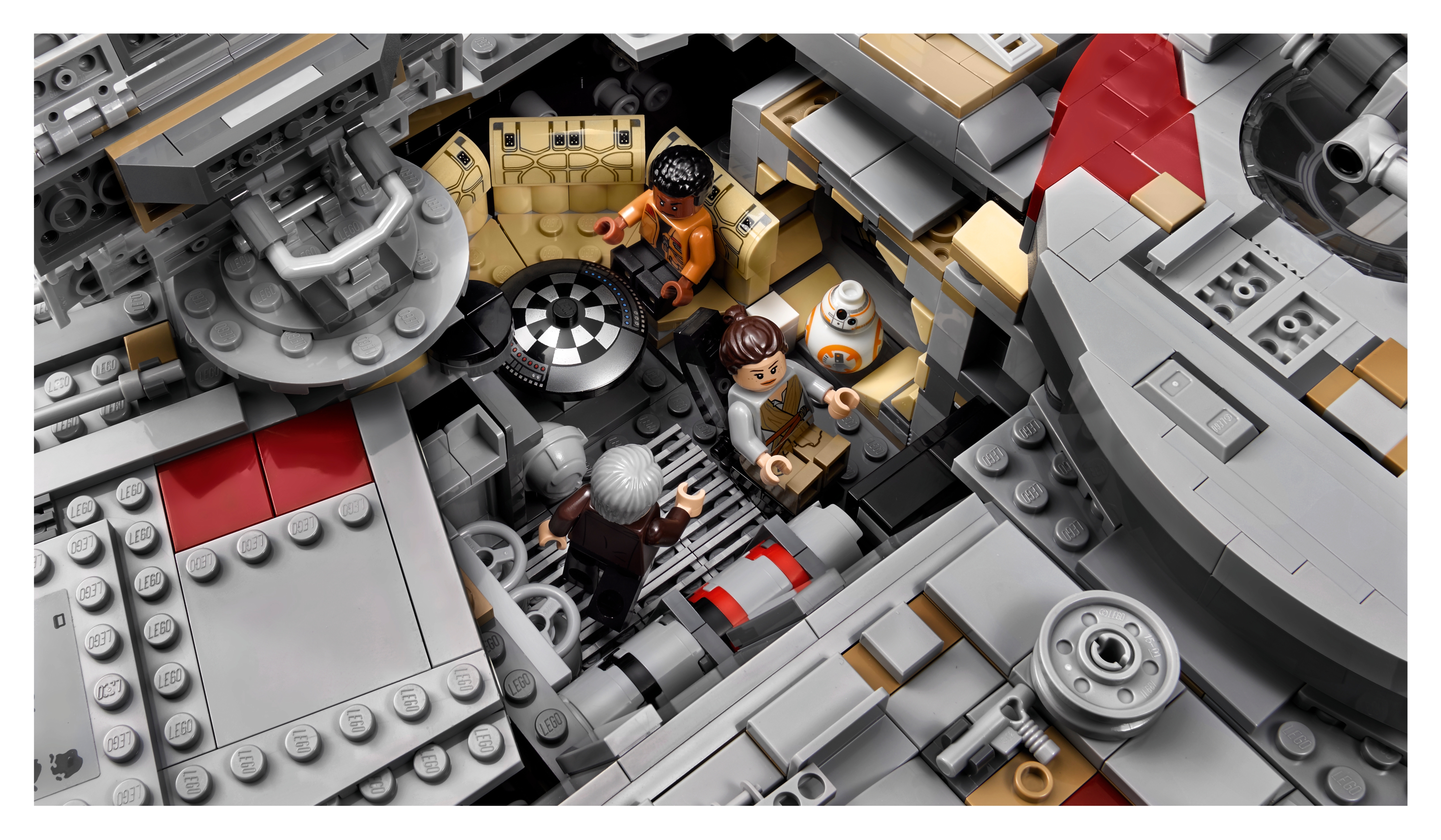 Millennium Falcon™ 75192