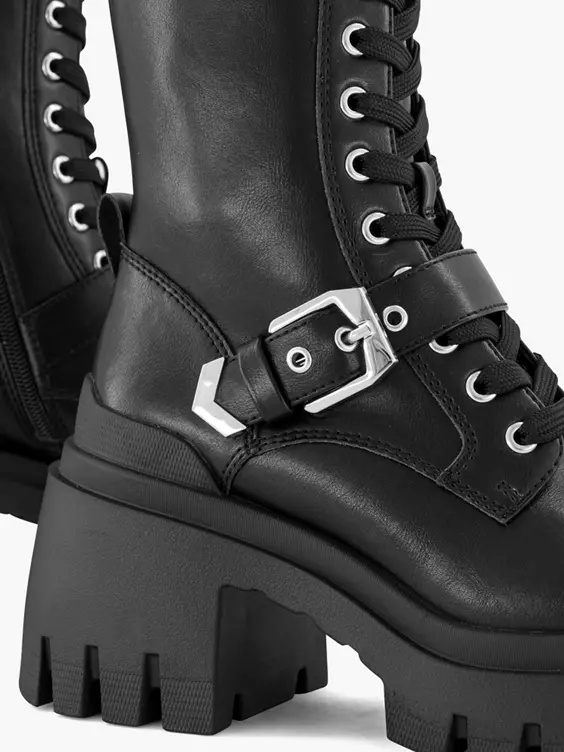 Wednesday Schnürboots