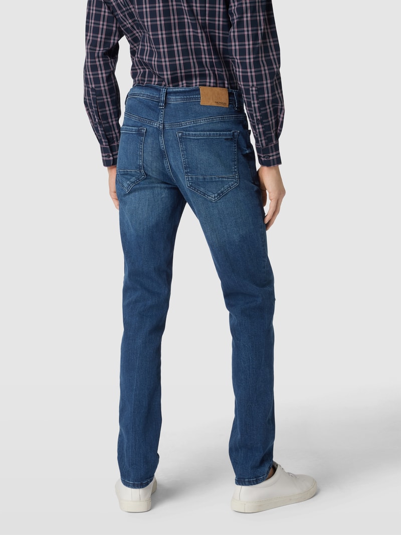 Jeans im Used-Look in himmelblau