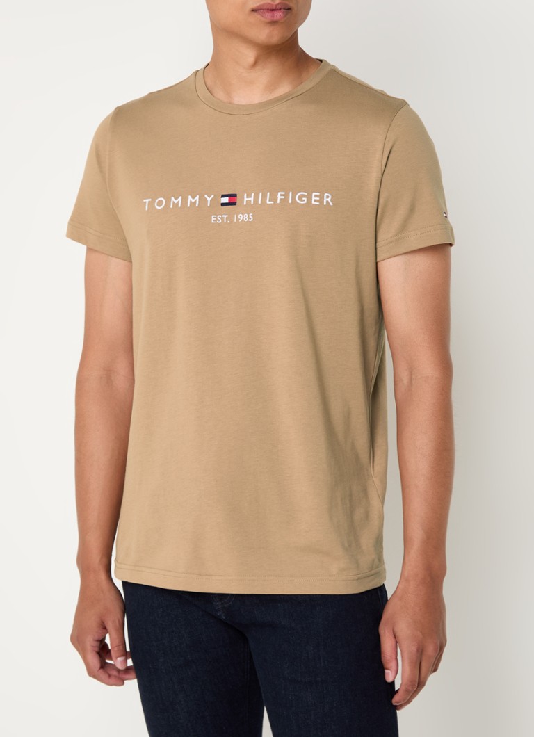Tricou Tommy Hilfiger cu logo brodat