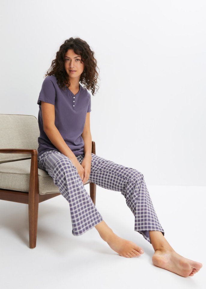 Pyjama mit Knopfleiste