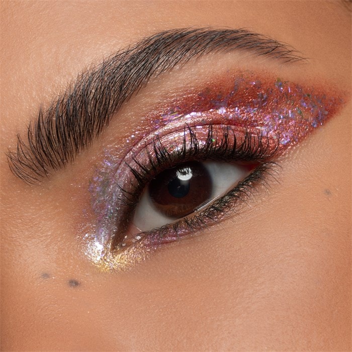 MULTICHROME FLAKES Eyeshadow Topper