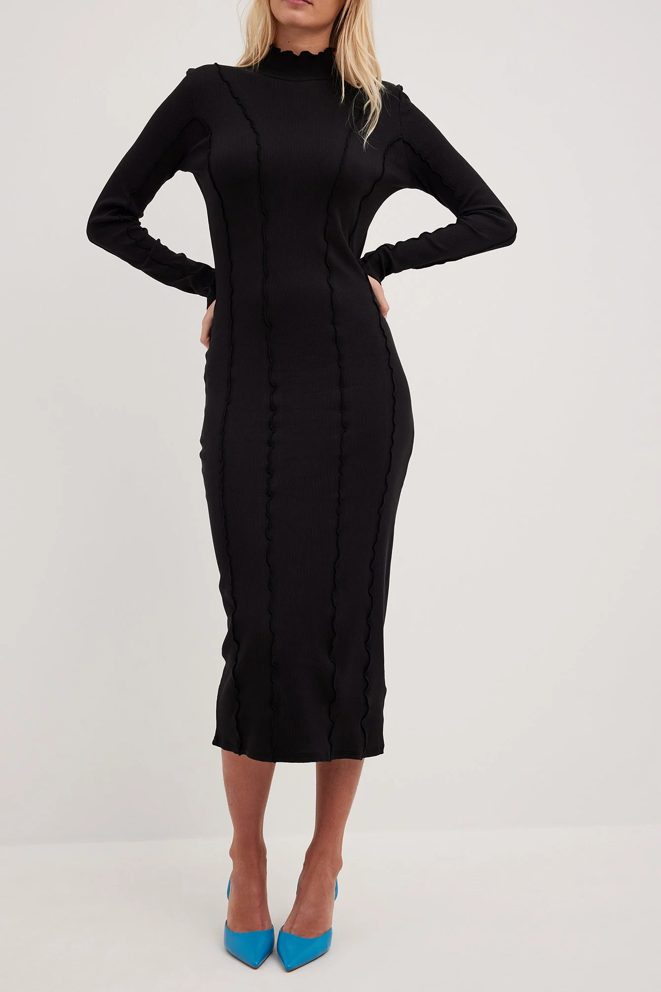 Midikleid mit Babylock-Detail