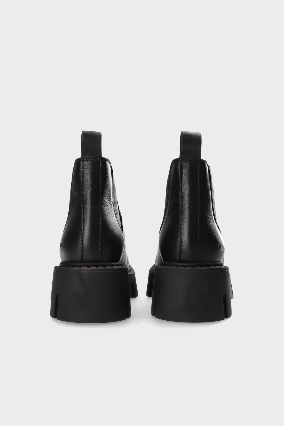 CPH135 vitello black