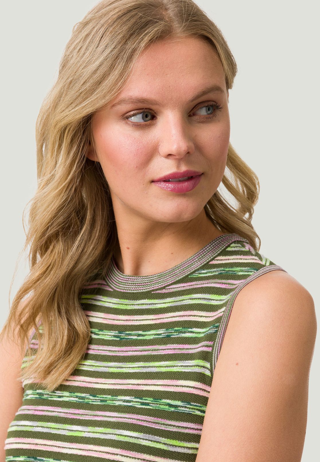 Strickkleid knielang gestreift