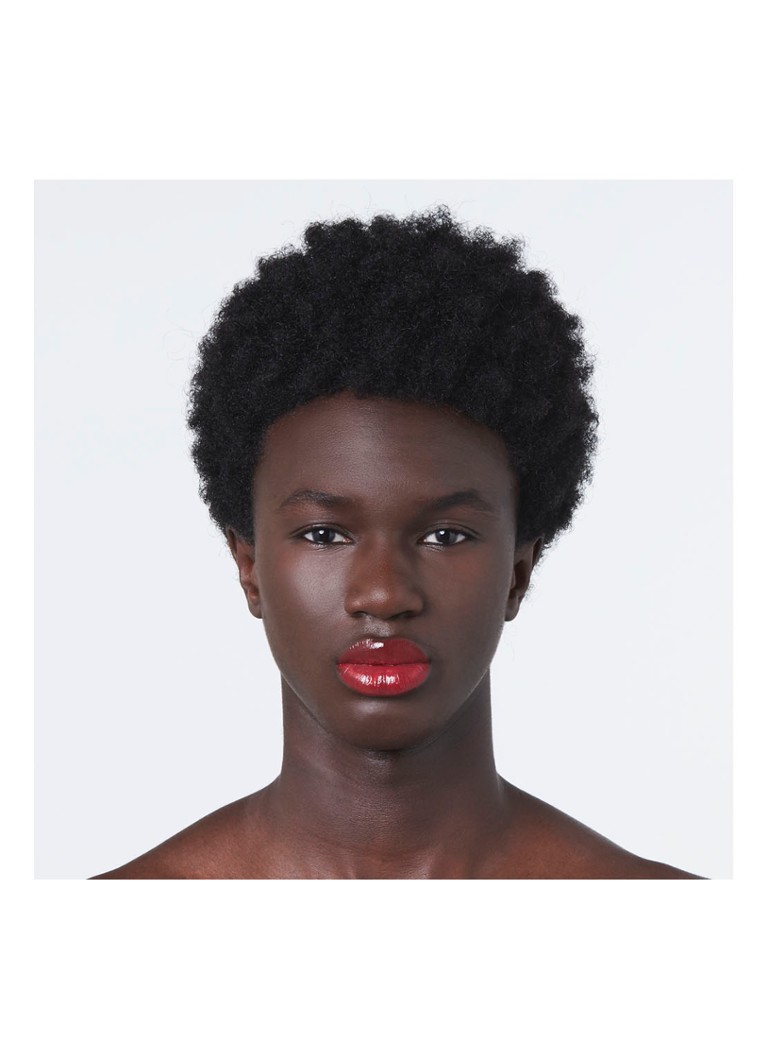 Gucci Rouge de Beauté Brillant Glow and Care - huulipuna