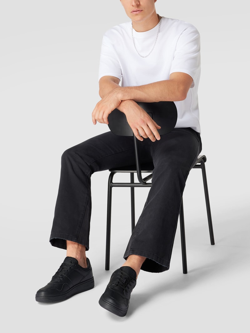 Sneaker aus Leder-Mix in schwarz
