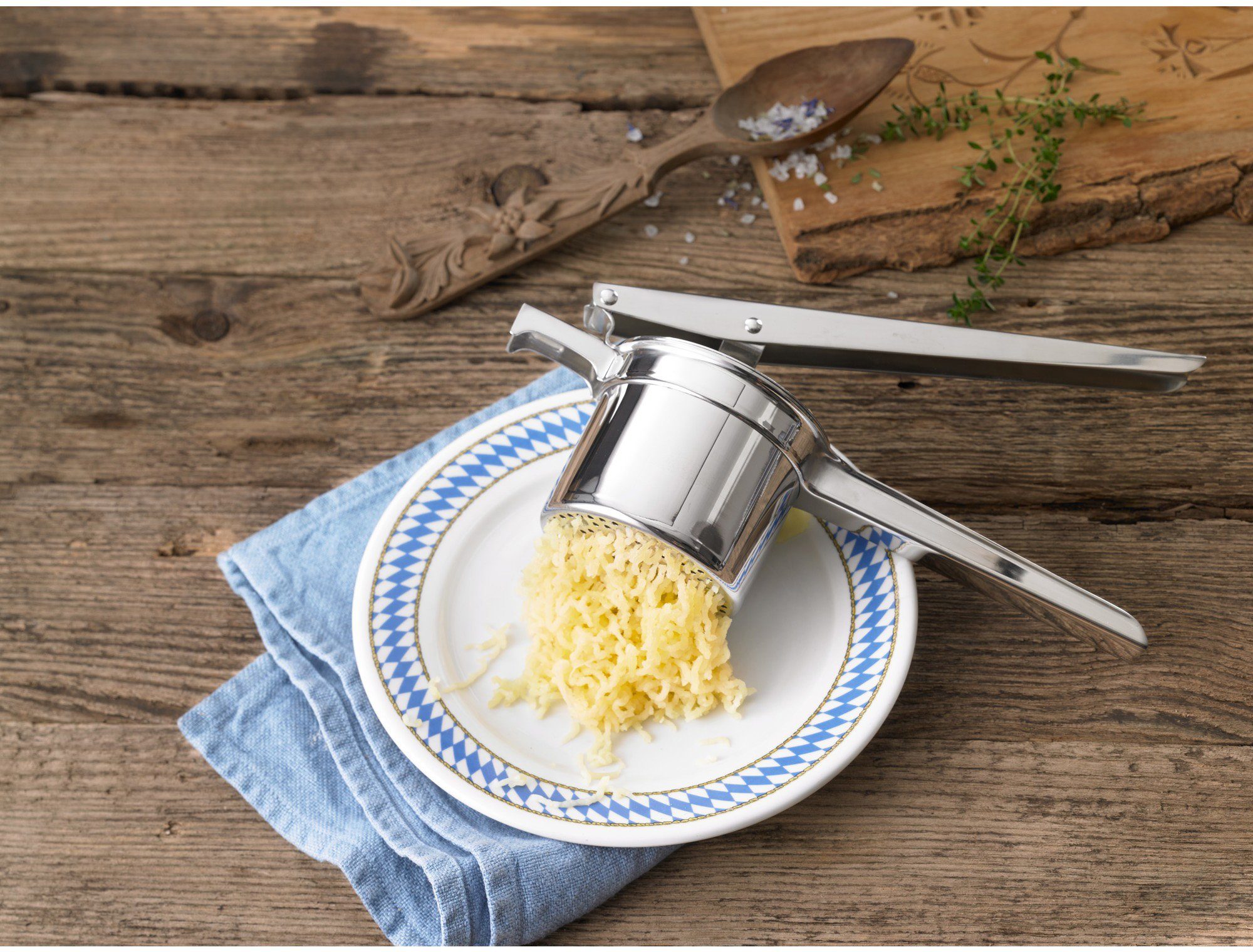 WMF Kartoffelpresse Gourmet (1 St), Cromargan® Edelstahl Rostfrei 18/10, mit Auflagehaken