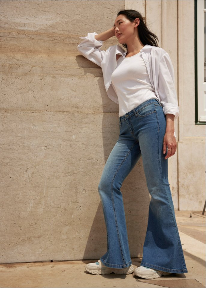 Schlagjeans Low Waist