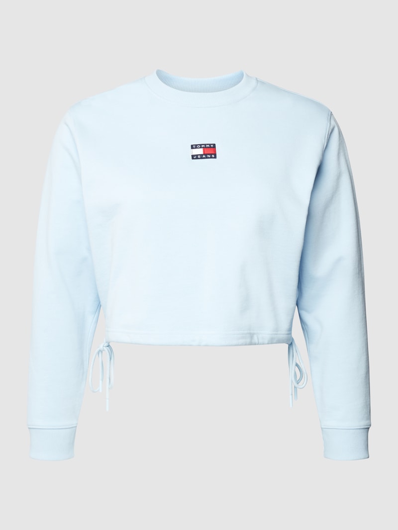 PLUS SIZE Sweatshirt mit Label-Patch Modell 'Badge' in hellblau