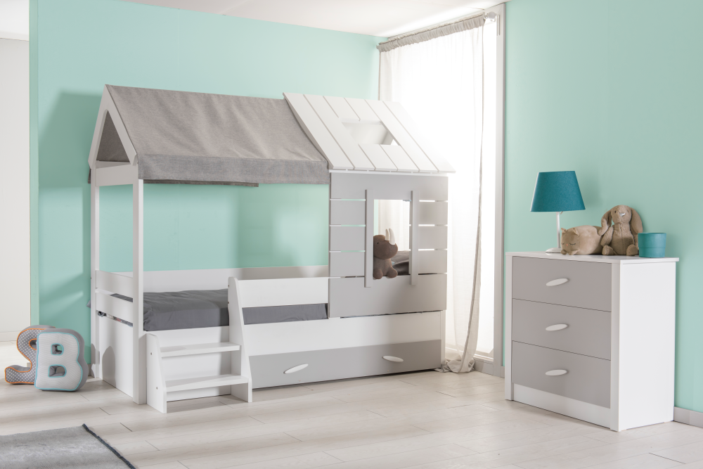 Bett White House