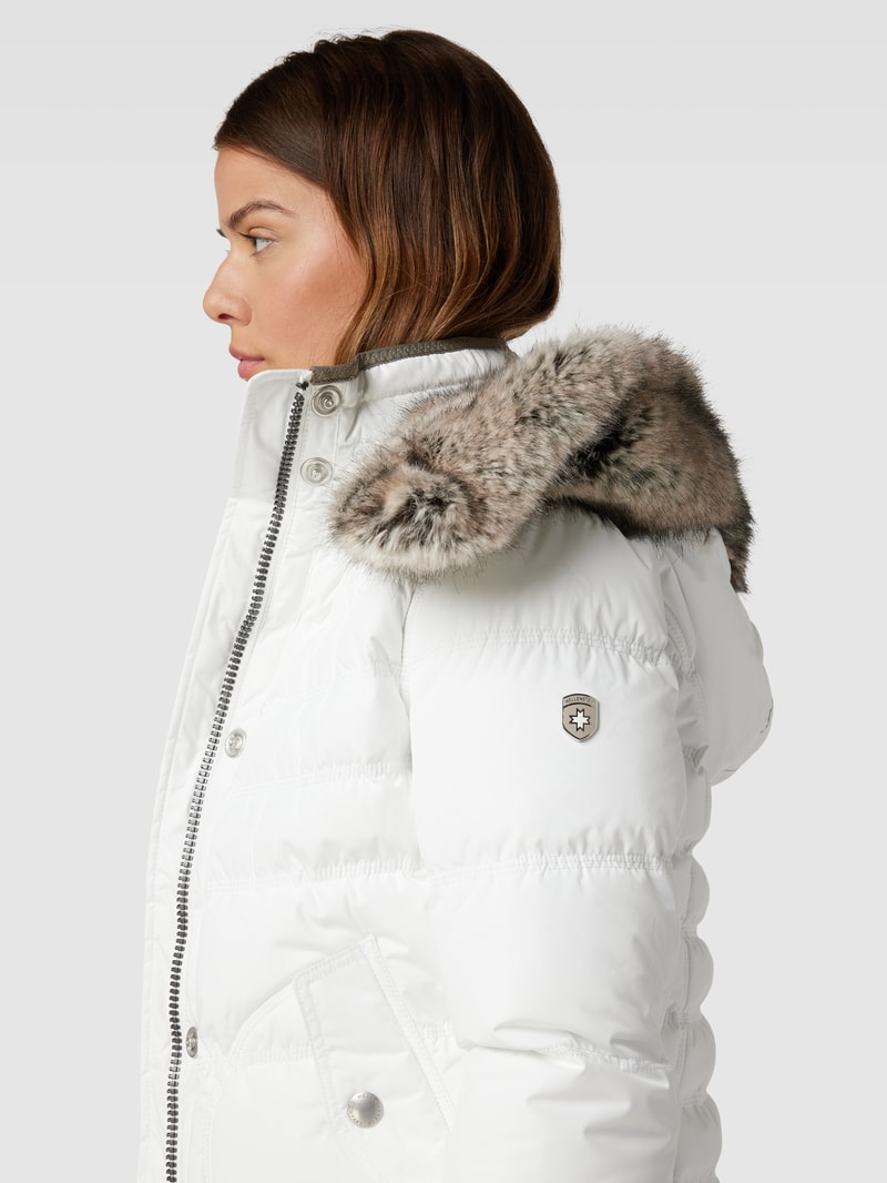 Funktionsjacke mit Label-Applikation Modell 'Queens' in weiß