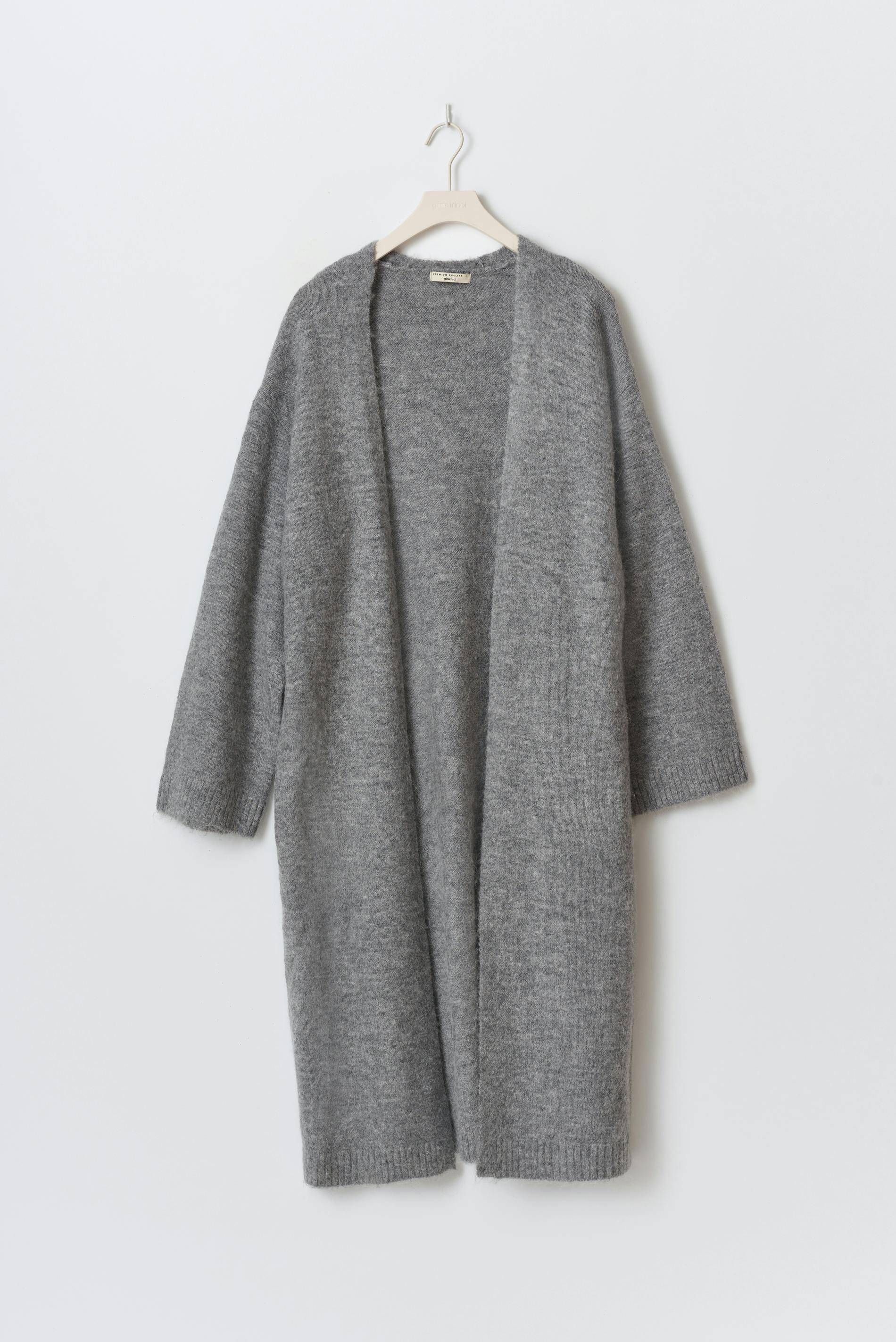 Long knitted cardigan