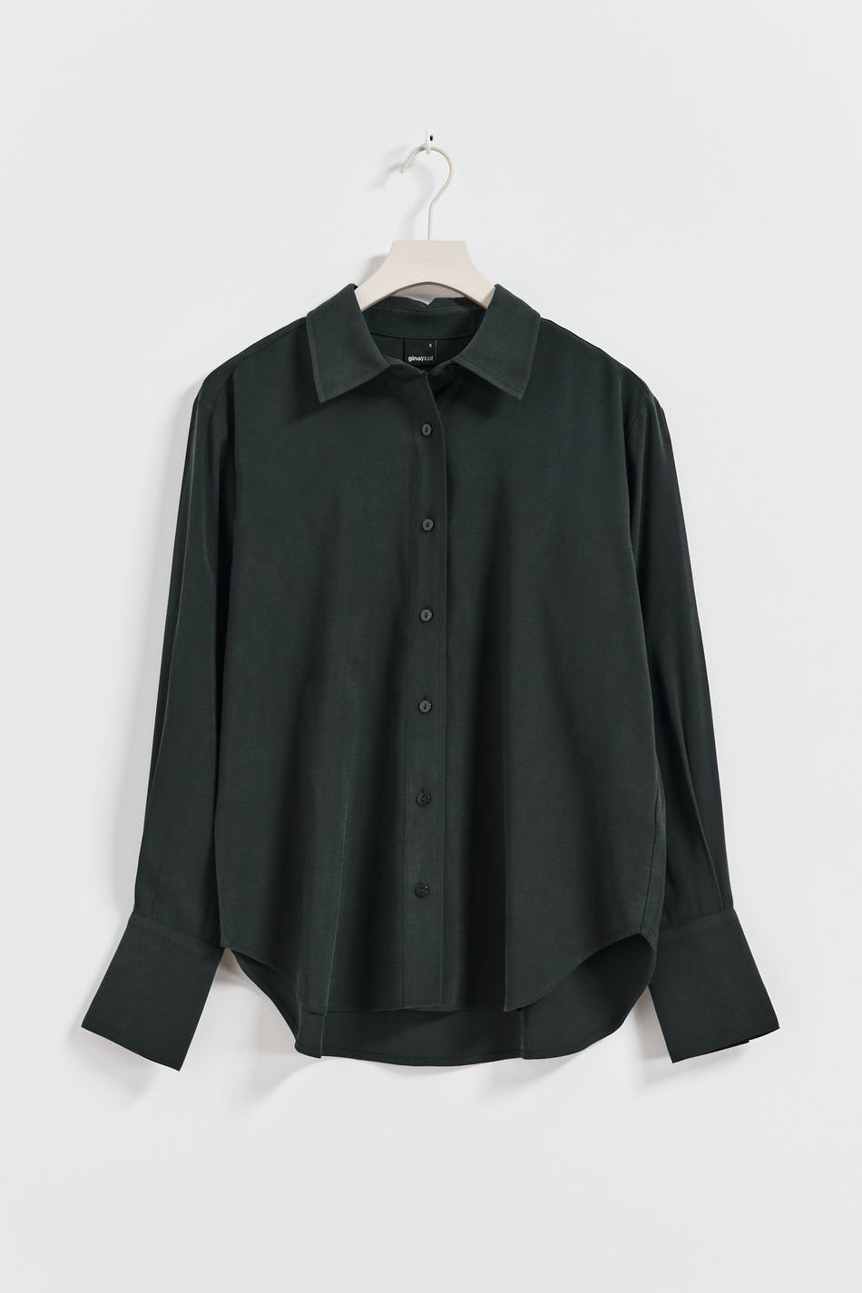 Relaxed viscose shirt