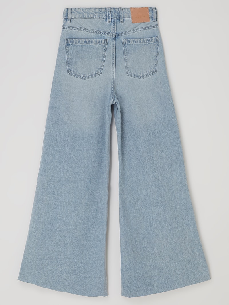 Jeans aus Baumwoll-Lyocell-Mix in hellblau