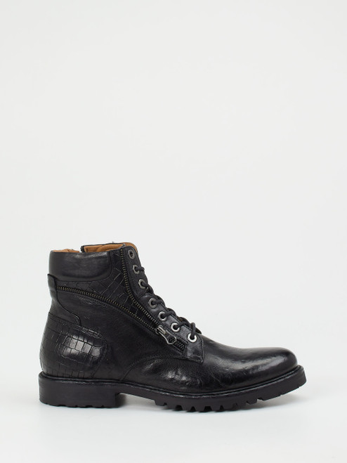 Boots-47010090697 Konstantin Starke