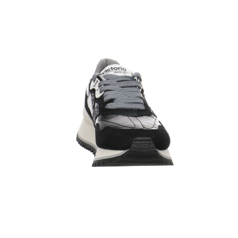 Victoria Negro Sneaker