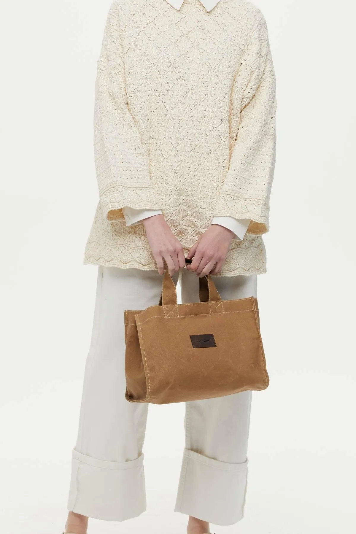 Manuka  Kleine Canvas-Tasche Camel mit Wascheffekt