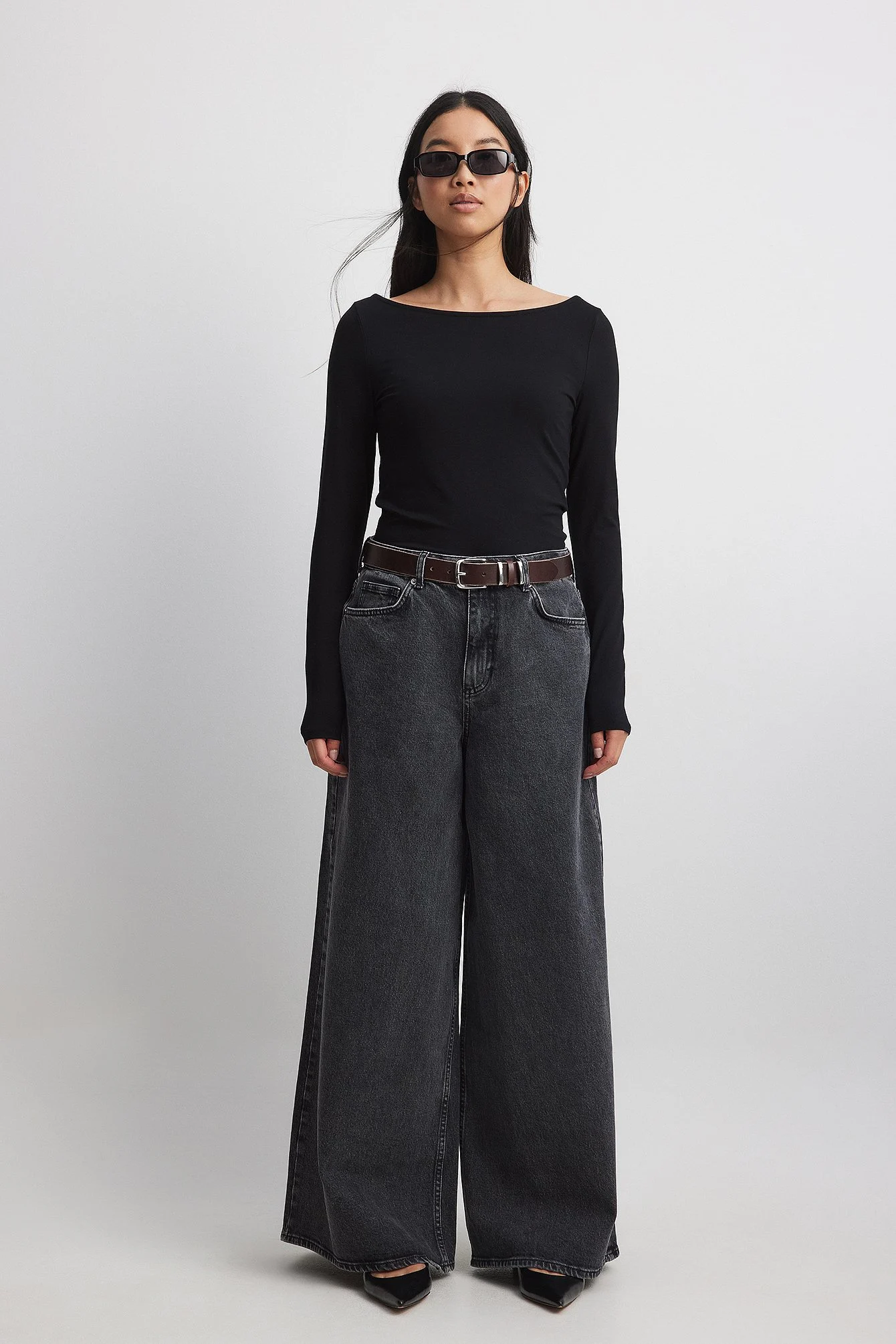 Jeans mit sehr weiten Beinen