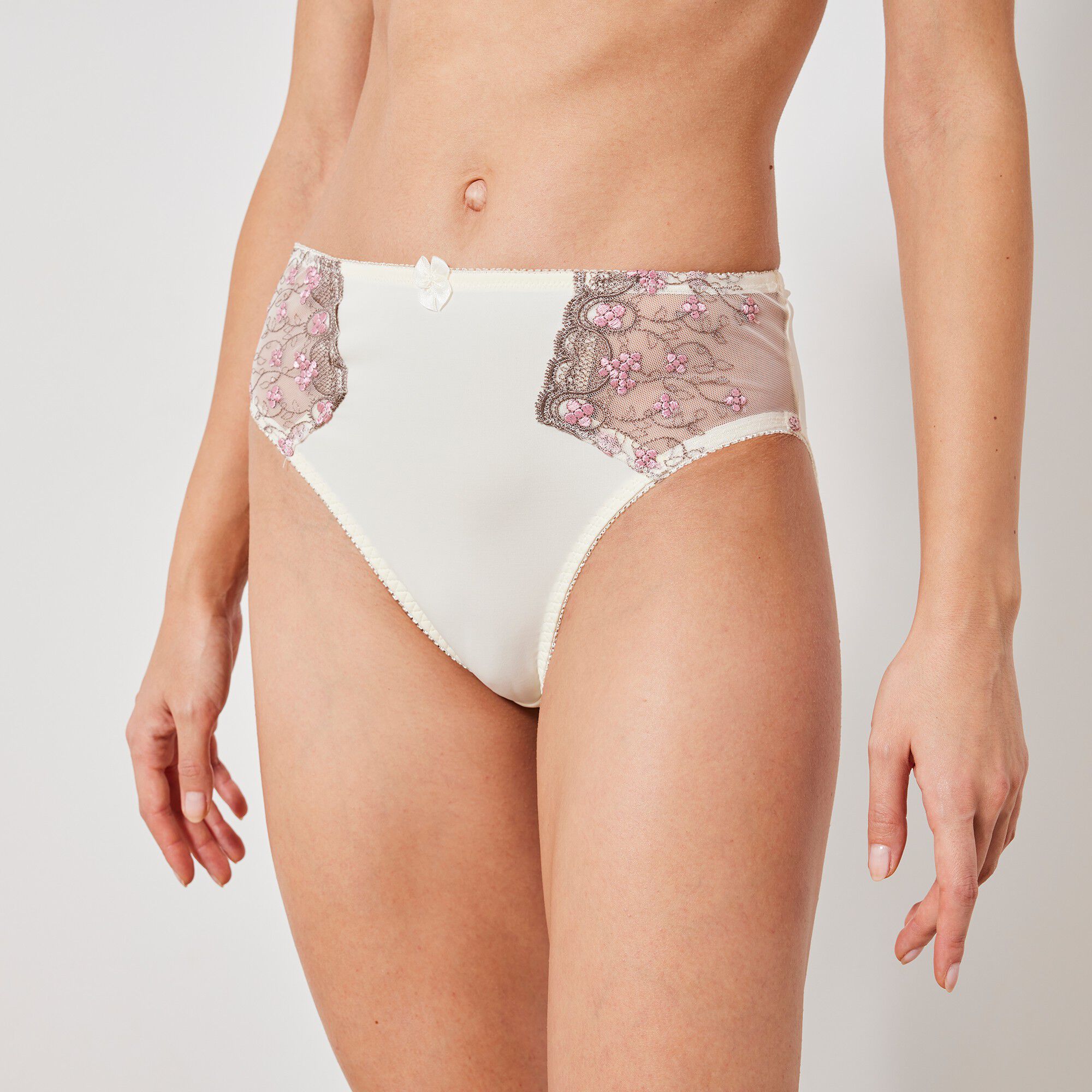Culotte microfibre tulle brodé Caminata