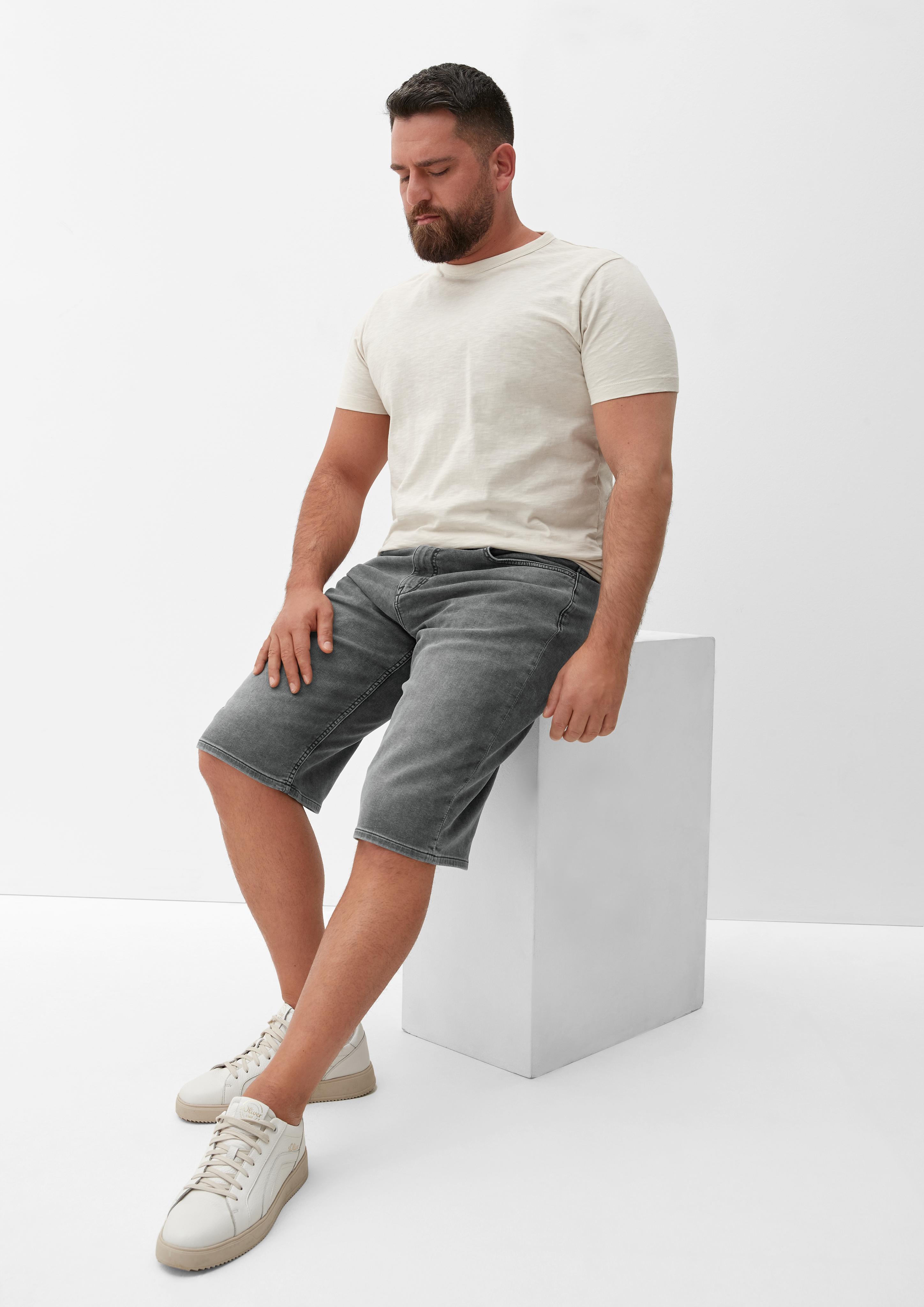 Jeans-Shorts Casby / Relaxed Fit / Mid Rise / Straight Leg  2133604-92Z4