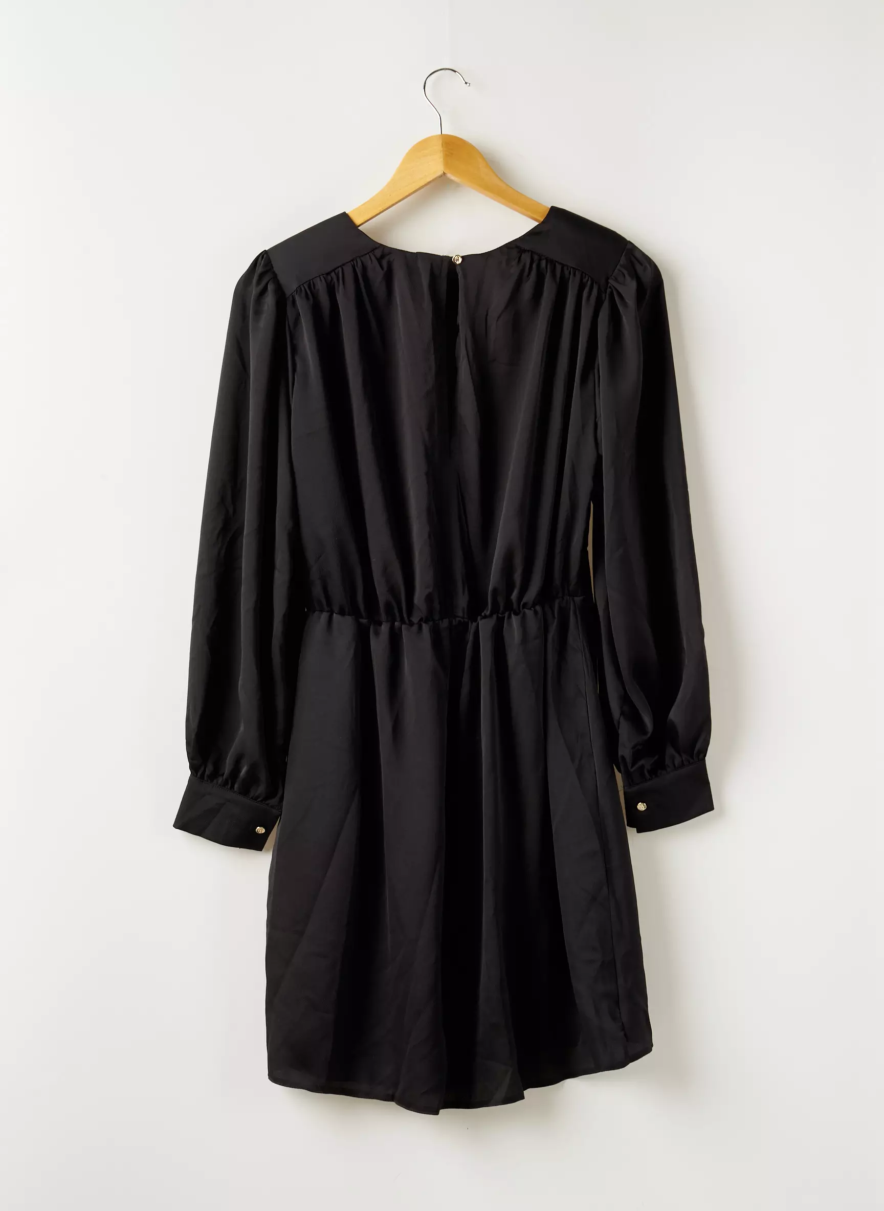 Alma Robes Courtes Femme couleur noir