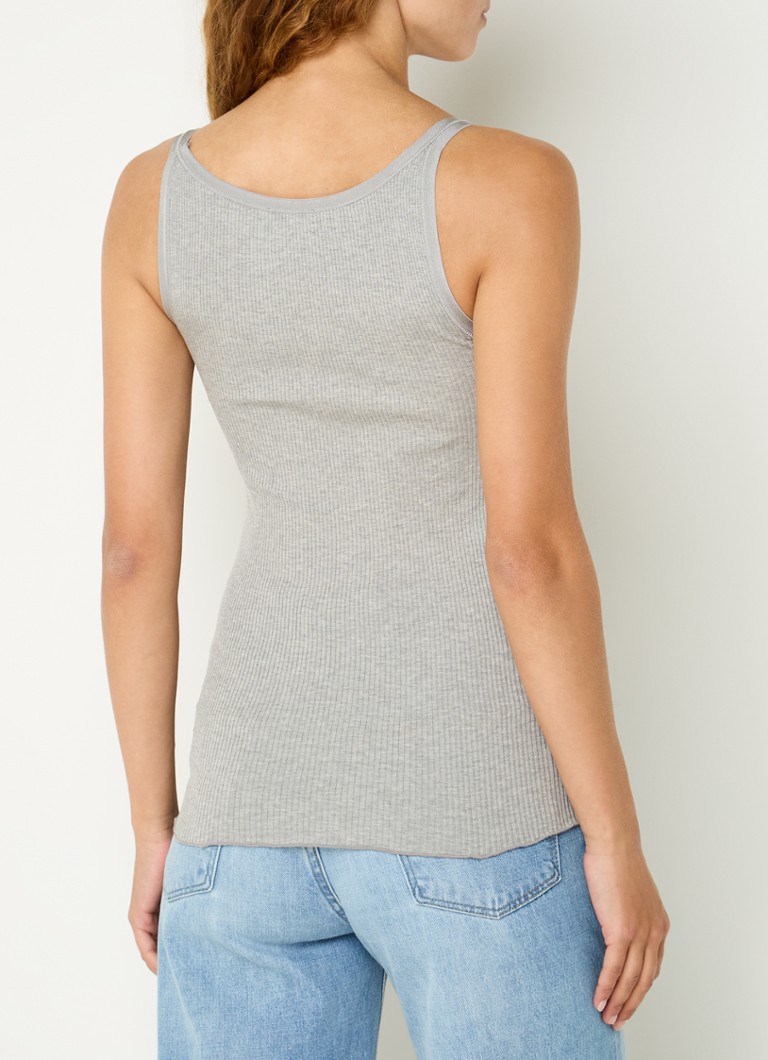 Top Rosemunde Belle in maglia a coste di misto seta con scollo rotondo