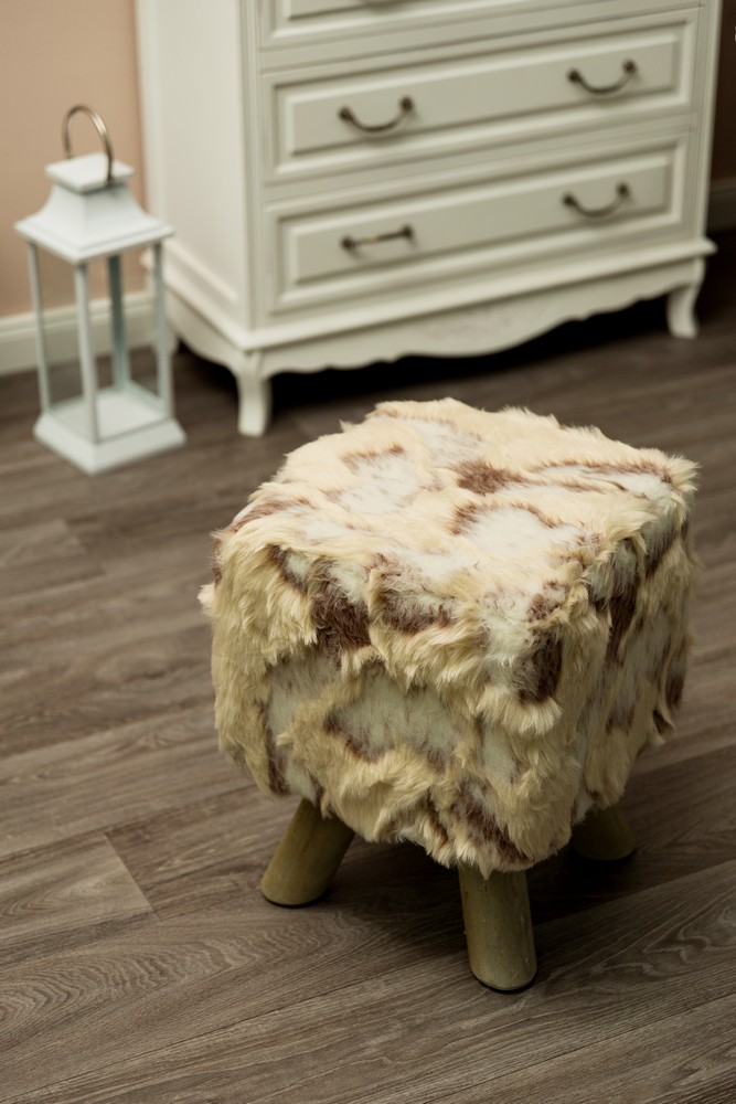 MyFlair My Flair Fellhocker - natur