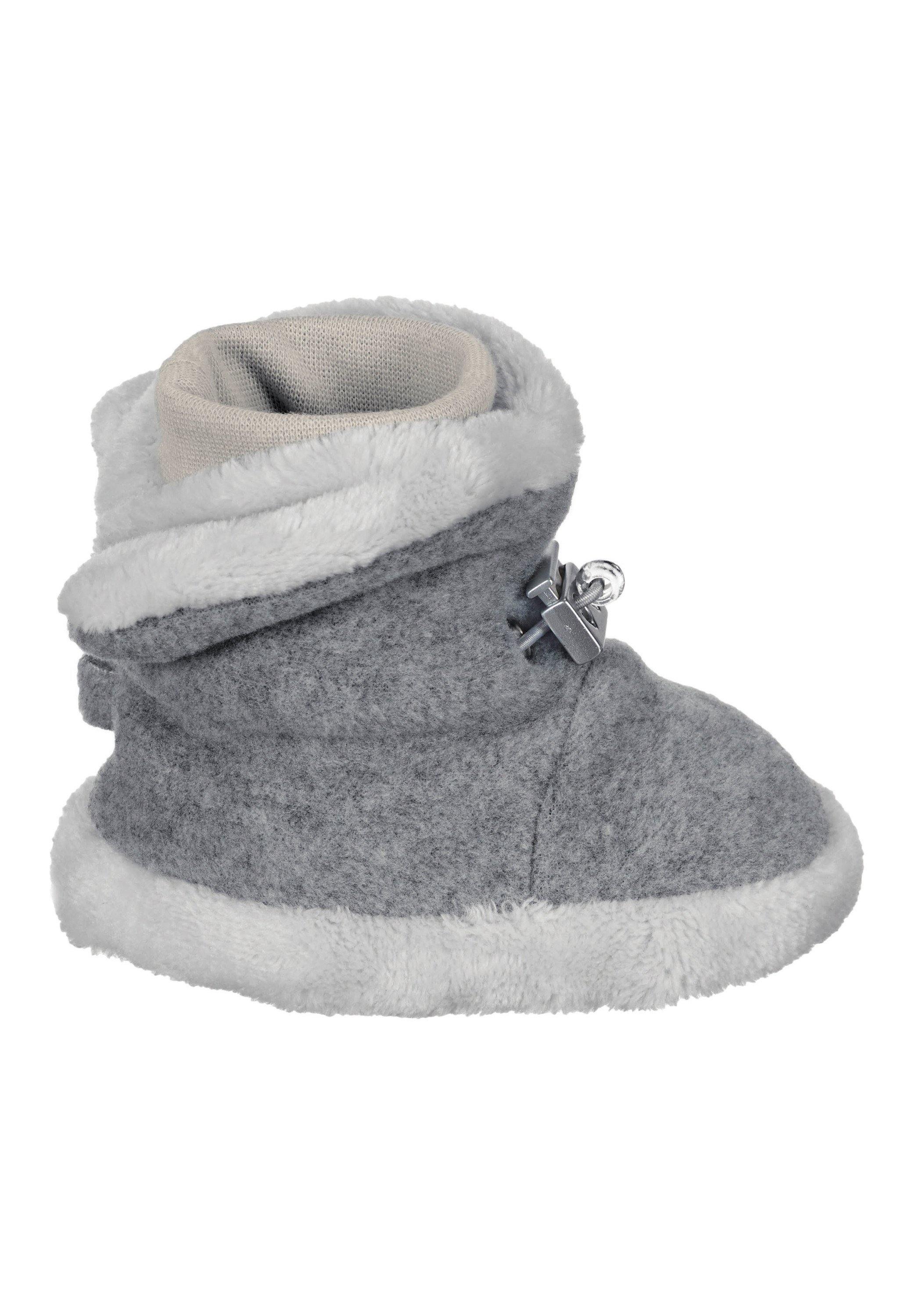 Babyschuhe in verschiedenen Unifarben